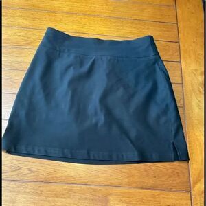 EUC Rafaella Black Skort Size Small #SS14